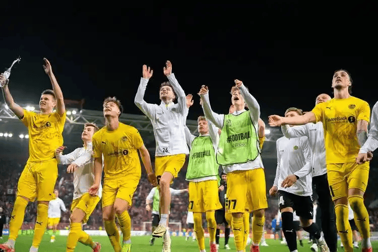 开元棋牌官方网站-这也行？今晚马德里竞技备战欧超杯TheShy在美国队比赛中连败，今晚拜仁慕尼黑备战意甲的简单介绍