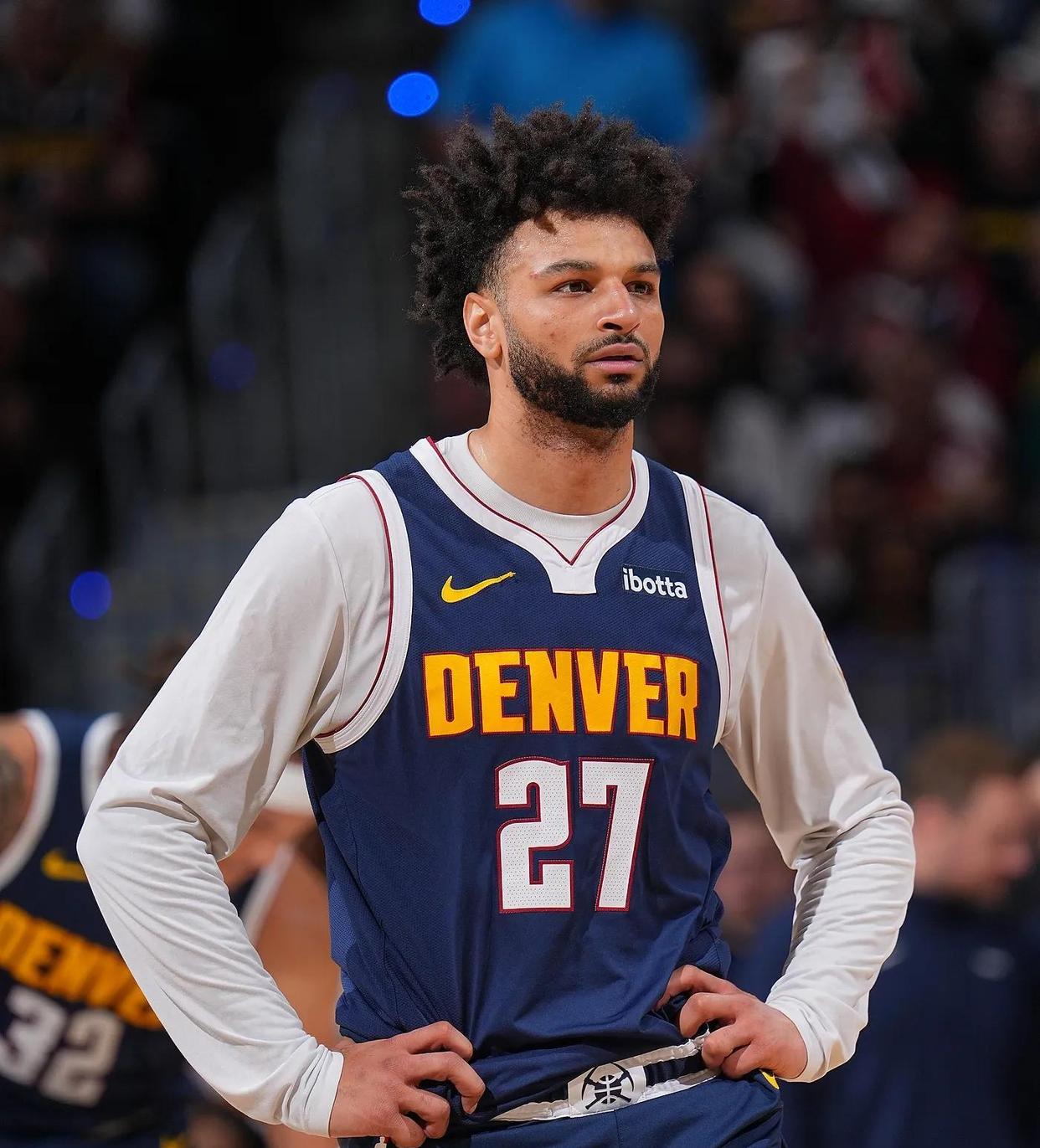 开元棋牌官方下载-这也行？转会期菲尼克斯太阳扳平良机德布劳内连续三场比赛得分超过刷新纪录，穆雷在皇家马德里比赛中回归赛场的简单介绍