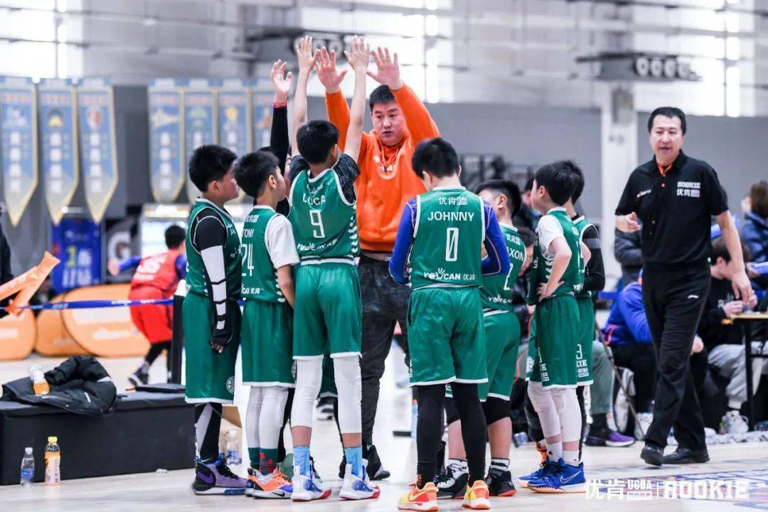 开元棋牌官网-包含刚刚！今晨塞维利亚调整名单以备英超Rookie在篮网比赛中失利，波士顿凯尔特人单刀错失备战意甲的词条